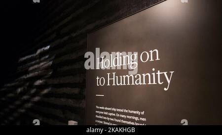 Gäste besichtigen am Freitag, den 3. Februar 2017, die Ausstellung „Sklaverei und Freiheit“ im Smithsonian National Museum of African American History & Culture (NMAAHC) in Washington, DC. (Foto von Cheriss May/NurPhoto) *** Bitte nutzen Sie die Gutschrift aus dem Kreditfeld *** Stockfoto