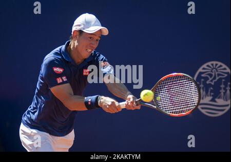 Kei Nishikori aus Japan gibt den Ball an Alexandr Dolgopolov aus der Ukraine während eines Tennis-Einzelspieles in Argentina Open ATP im Lawn Tennis Club in Buenos Aires am 19. Februar 2017 zurück. Dolgopolov gewann 7-6, 6-4. (Foto von Gabriel Sotelo/NurPhoto) *** Bitte nutzen Sie die Gutschrift aus dem Kreditfeld *** Stockfoto