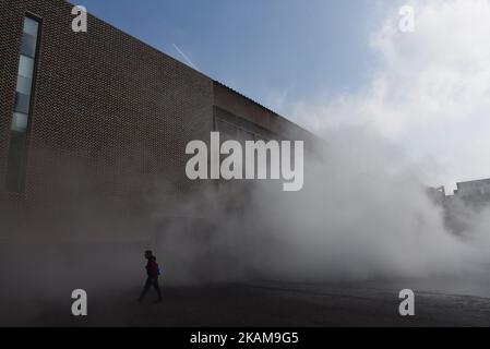 Gesamtansicht der Tate Modern Galley in London am 27. März 2017. Die Tate Modern ist eines der größten Museen für moderne und zeitgenössische Kunst der Welt. Der neue Anbau wurde im Juni 2016 eröffnet und verfügt über einen zehnstöckigen Turm, der 65 Meter vom Boden entfernt ist und einen Panoramablick auf den Gipfel bietet. (Foto von Alberto Pezzali/NurPhoto) *** Bitte nutzen Sie die Gutschrift aus dem Kreditfeld *** Stockfoto