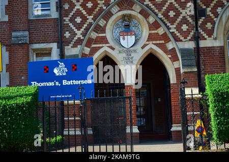 Der Herzog und die Holländer von Cambridge haben beschlossen, ihren Sohn Prinz George an Thomas's Battersea Lonon Day School zu bringen. März 28. 2017. Prince George wird sich diesen 2017. September als Schüler an der privaten Thomas’s School in Battersea, im Süden Londons, einschreiben. März 28. 2017 (Foto von Karyn Louise/NurPhoto) *** Bitte benutzen Sie die Gutschrift aus dem Kreditfeld *** Stockfoto