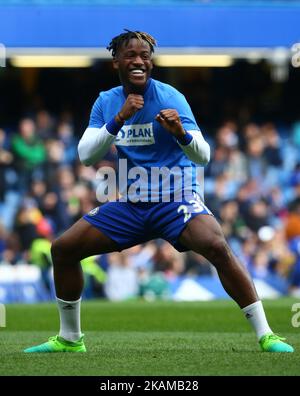 Michy Batshuayi aus Chelsea beim EPL Premier League-Spiel zwischen Chelsea und Crystal Palace in Stamford Bridge, London, England am 01. April 2017. (Foto von Kieran Galvin/NurPhoto) *** Bitte benutzen Sie die Gutschrift aus dem Kreditfeld *** Stockfoto