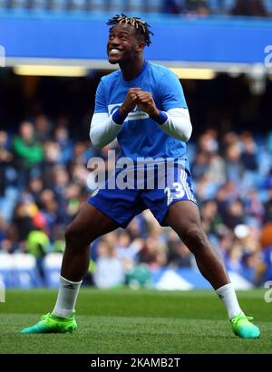 Michy Batshuayi aus Chelsea beim EPL Premier League-Spiel zwischen Chelsea und Crystal Palace in Stamford Bridge, London, England am 01. April 2017. (Foto von Kieran Galvin/NurPhoto) *** Bitte benutzen Sie die Gutschrift aus dem Kreditfeld *** Stockfoto