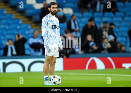 Manchester, Großbritannien. 02.. November 2022. Bernardo Silva von Manchester City während des UEFA Champions League-Spiels zwischen Manchester City und Sevilla im Etihad Stadium, Manchester, England am 2. November 2022. Foto von Ben Wright. Nur zur redaktionellen Verwendung, Lizenz für kommerzielle Nutzung erforderlich. Keine Verwendung bei Wetten, Spielen oder Veröffentlichungen einzelner Clubs/Vereine/Spieler. Kredit: UK Sports Pics Ltd/Alamy Live Nachrichten Stockfoto