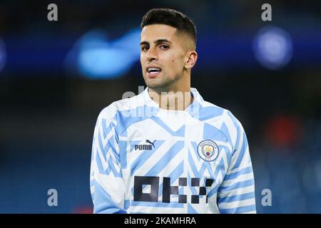 Manchester, Großbritannien. 02.. November 2022. Joao Cancelo aus Manchester City während des UEFA Champions League-Spiels zwischen Manchester City und Sevilla im Etihad Stadium, Manchester, England, am 2. November 2022. Foto von Ben Wright. Nur zur redaktionellen Verwendung, Lizenz für kommerzielle Nutzung erforderlich. Keine Verwendung bei Wetten, Spielen oder Veröffentlichungen einzelner Clubs/Vereine/Spieler. Kredit: UK Sports Pics Ltd/Alamy Live Nachrichten Stockfoto