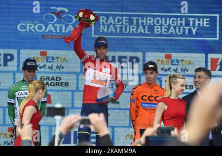 Bild von der Tour of Croatia 2017 in Zagreb, am 23. April 2017. Die sechste und letzte Etappe Samobor-Zagreb endete auf dem Markusplatz, wo die offizielle Preisverleihung stattfand. Sieger des Rennens ist der italiener Vincenzo Nibali. (Foto von Alen Gurovic/NurPhoto) *** Bitte nutzen Sie die Gutschrift aus dem Kreditfeld *** Stockfoto