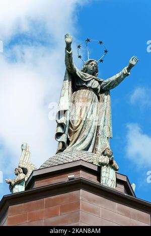 Rückansicht der Kapelle Notre Dame de Bonsecours (Unsere Liebe Frau der guten Hilfe), die 1771 in Montreal erbaut wurde. Dies ist eine der ältesten Kirchen der Stadt. Stockfoto
