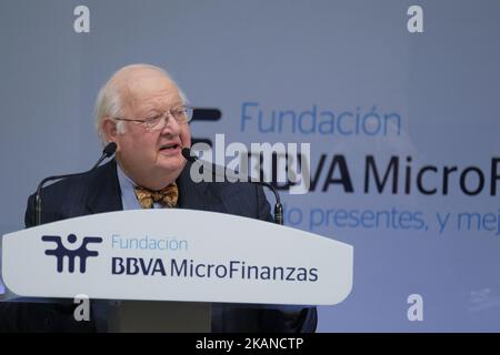 Der Nobelpreis für Wirtschaftswissenschaften Angus Deaton nimmt am 29. Mai 2017 an der 10.-jährigen Feier der „Microfinanzas BBVA“ in der BBVA Bank Foundation in Madrid, Spanien, Teil. (Foto von Oscar Gonzalez/NurPhoto) *** Bitte benutzen Sie die Gutschrift aus dem Kreditfeld *** Stockfoto