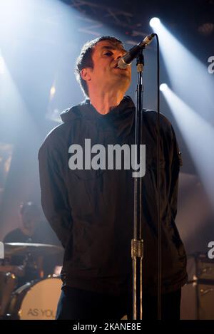 Liam Gallagher, der legendäre britische Frontmann, tritt am 1.. Juni 2017 bei Electric Brixton auf, seiner ersten Solo-Tournee in london. Der ehemalige Sänger von Oasis und Beady Eye spielt mit seiner Band Live-Songs von seiner ersten Soloveröffentlichung „As You Was“, zu der auch die ehemaligen Babishambles, Drew McConnell (Bass) und die ehemaligen Kasabian und Beady Eye, Jay Mehler (Gitarre) gehören. (Foto von Alberto Pezzali/NurPhoto) *** Bitte nutzen Sie die Gutschrift aus dem Kreditfeld *** Stockfoto