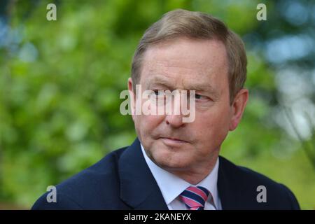 Der irische Taoiseach Enda Kenny beim Bloom Festival, Irlands größtem Gartenfest, während einer seiner letzten öffentlichen Erscheinungen als Taoiseach. Am Freitag, den 2. Juni 2017, in Dublin, Irland. Foto von Artur Widak *** Bitte nutzen Sie die Gutschrift aus dem Kreditfeld *** Stockfoto