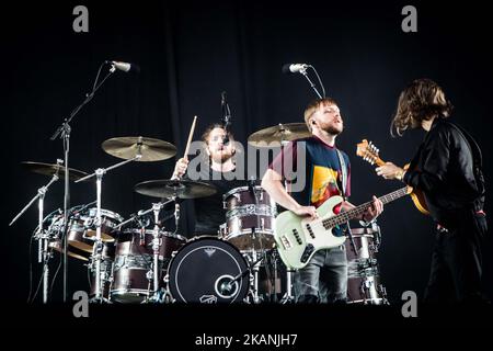 Die amerikanische Rockband Imagine Dragons auf der Bühne beim Pinkpop Festival 2017 in Landgraaf (Niederlande) (Foto: Roberto Finizio/NurPhoto) *** Bitte nutzen Sie die Gutschrift aus dem Credit Field *** Stockfoto