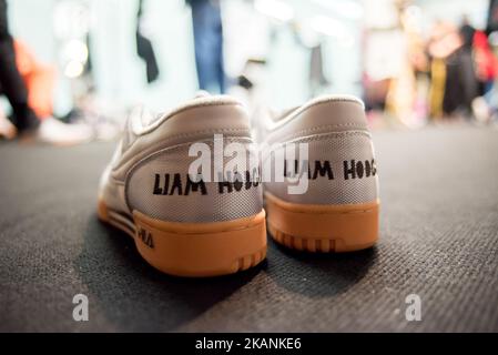 Allgemeiner Blick auf die Backstage vor Liam Hodges Modenschau im Rahmen der London Fashion Week Men's SS18, London am 9. Juni 2017. (Foto von Alberto Pezzali/NurPhoto) *** Bitte nutzen Sie die Gutschrift aus dem Kreditfeld *** Stockfoto