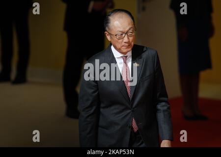 Der Präsident der Weltbank, Jim Yong Kim, wird am 7. Juli 2017 bei der Begrüßung des Gipfels G20 in Hamburg, Deutschland, gesehen. (Foto von Jaap Arriens/NurPhoto) *** Bitte benutzen Sie die Gutschrift aus dem Kreditfeld *** Stockfoto