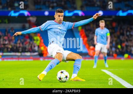 Manchester, Großbritannien. 2.. November 2022. Joao Cancelo (7) von Manchester City während des UEFA Champions League Group G-Spiels zwischen Manchester City und Sevilla FC im Etihad Stadium, Manchester, am Mittwoch, den 2.. November 2022. (Kredit: Mike Morese | MI News) Kredit: MI News & Sport /Alamy Live News Stockfoto