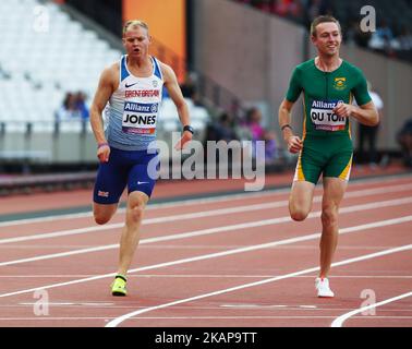 L-R Rhys Jones aus Großbritannien und Chari Du Toit aus Südafrika treten am 100m T37 19. Juli 2017 im London Stadium in London bei der Leichtathletik-Weltmeisterschaft im Jahr 1 im Lauf der Männer in der Runde 1 an (Foto: Kieran Galvin/NurPhoto) *** Bitte benutzen Sie die Gutschrift aus dem Kreditfeld *** Stockfoto