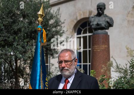 Am 24. August 2017 versammelte sich die ukrainische Gemeinde auf dem Pariser Platz Taras-Chevtchenko, um den 26.. Jahrestag der Unabhängigkeit zu feiern. (Foto von Julien Mattia/NurPhoto) Stockfoto