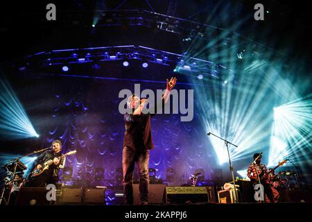 Die englische Rockband Elbow spielt live beim Lowlands Festival 2017 Biddinghuizen, Niederlande (Foto: Roberto Finizio/NurPhoto) Stockfoto