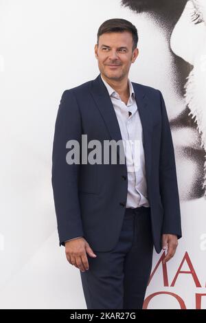 Francois Ozon posiert in Madrid während der Präsentation von Francois Ozons Film „El amante Doble“ am 4. September 2017 (Foto von Oscar Gonzalez/NurPhoto) Stockfoto