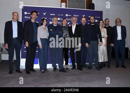 Rom, Italien. 03.. November 2022. In Rom, Italien am 3. November 2022 - die Besetzung während der Photocall Esterno Notte, (Foto von AllShotLive/Sipa USA) Quelle: SIPA USA/Alamy Live News Stockfoto