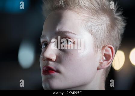 Allgemeiner Blick auf die Backstage vor der Nicopanda Show während der London Fashion Week am 2017. September am 16. September 2017 in London, England. (Foto von Alberto Pezzali/NurPhoto) Stockfoto