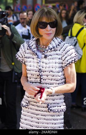 Die britisch-amerikanische Journalistin und Redakteurin Anna Wintour nach der Fendi Fashion Show Spring Summer 2018 am 22. September 2017 in Mailand, Italien. (Foto von Nataliya Petrova/NurPhoto) Stockfoto