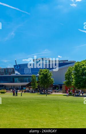 Eine wunderschöne Aufnahme aus einem Park des Georgia Aquarium in Atlanta, USA Stockfoto