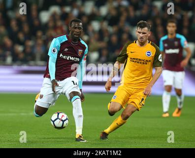 Pedro Obiang von West Ham United während des Premier League-Spiels von West Ham United gegen Brighton und Hove Albion im London Stadium, Queen Elizabeth II Olympic Park, London, Großbritannien - 20. Oktober 2017 (Foto: Kieran Galvin/NurPhoto) Stockfoto