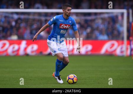 Jorginho von SSC Napoli während des Tim-Spiels der Serie A zwischen SSC Napoli und US Sassuolo im Stadio San Paolo in Neapel, Italien, am 29. Oktober 2017. (Foto Franco Romano/NurPhoto) Stockfoto