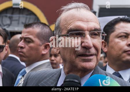 Humberto De La Calle wurde nach der Konsultation mit 365.658 Stimmen für die Wahlen von 2018 in Kolumbien zum Präsidentschaftskandidaten gewählt (Foto: Daniel Garzon Herazo/NurPhoto) Stockfoto