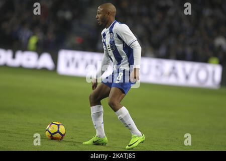 Porto's algerischer Stürmer Yacine Brahimi beim Premier League 2016/17-Spiel zwischen dem FC Porto und SL Benfica am 1. Dezember 2017 im Dragao Stadium in Porto. (Foto von Pedro Lopes / DPI / NurPhoto) Stockfoto