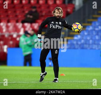 Watfords Torwarttrainer Hugo Oliveira beim Premier League-Spiel zwischen Crystal Palace und Watford im Selhurst Park Stadium, London, England 12. Dezember 2017. (Foto von Kieran Galvin/NurPhoto) Stockfoto