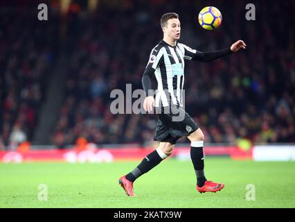 Javier Manquillo von Newcastle United beim Premier League-Spiel zwischen Arsenal und Newcastle United im Emirates Stadium in London, Großbritannien, am 16. Dezember 2017. (Foto von Kieran Galvin/NurPhoto) Stockfoto