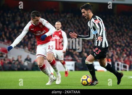 Mikel Merino von Newcastle United beim Premier League-Spiel zwischen Arsenal und Newcastle United im Emirates Stadium in London, Großbritannien, am 16. Dezember 2017. (Foto von Kieran Galvin/NurPhoto) Stockfoto