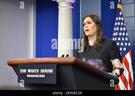 Pressesprecherin Sarah Sanders hält am 2. Januar 2018 das erste White House Press Briefing 2018 im Weißen Haus in Washington, DC (Foto: Kyle Mazza/NurPhoto) Stockfoto