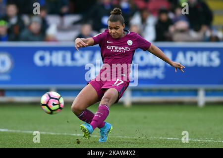 Nikita Parris von Manchester City WFC schießt beim Halbfinalspiel des Continental Tires Cup zwischen den Chelsea Ladies gegen die Manchester City Women am 14. Januar 2018 im Kingsmeadow Stadium im AFC Wimbledon Football Club London (Foto: Kieran Galvin/NurPhoto) Stockfoto