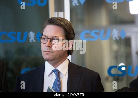 Generalsekretär Andreas Scheuer. Die Christlich-Soziale Union (CSU) hat nach den Erkundungsgesprächen für eine neue deutsche Regierung mit der Christlich-Demokratischen Union (CDU) und der Sozialdemokratischen Partei (SPD) in Berlin eine Vorstandssitzung abgehalten. CSU-Chef Horst Seehofer leitete das Treffen am 15. Januar 2018 in München. (Foto von Alexander Pohl/NurPhoto) Stockfoto