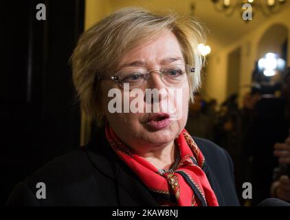 Malgorzata Gersdorf (erster Präsident des Obersten Gerichtshofs von Polen) am 30. November 2017 in Warschau, Polen. Malgorzata Gersdorf wurde am 23. Januar 2018 anstelle von Dariusz Zawistowski, der eine Woche zuvor zurückgetreten war, zum neuen Vorsitzenden des polnischen Nationalrats der Justiz gewählt. (Foto von Mateusz Wlodarczyk/NurPhoto) Stockfoto