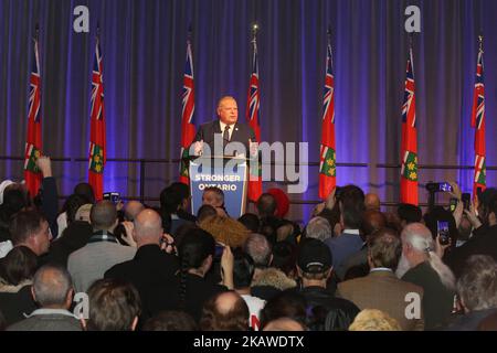 Doug Ford spricht während seiner „Kundgebung für ein stärkeres Ontario“ in Toronto, Ontario, Kanada, am Samstag, dem 3. Februar 2018, mit seinen Unterstützern, als er offiziell seine Kampagne für die Führung der Progressiven Konservativen Partei von Ontario startete. (Foto von Creative Touch Imaging Ltd./NurPhoto) Stockfoto