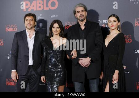 Javier Bardem, Penelope Cruz, Fernando Leon de Aranoa und Julieth Restrepo besuchen die Premiere von „Loving Pablo“ in Madrid am 7. März 2018 in Madrid, Spanien. (Foto von Oscar Gonzalez/NurPhoto) Stockfoto