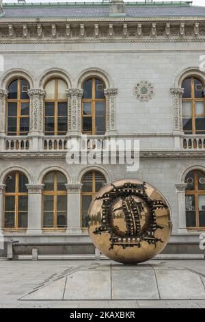 Dublin, Irland - 8. Juli 2022 'ein weiterer wolkiger Tag in Dublin, Trinity College Dublin' Stockfoto