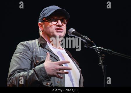 Leonard Abrahamson, ein irischer Film- und Fernsehdirektor, spricht eine von Rosa organisierte Kundgebung für Gleichheit, Freiheit und Wahl, die am 14. April 2018 in der Liberty Hall in Dublin, Irland, stattfindet. (Foto von Artur Widak/NurPhoto) Stockfoto