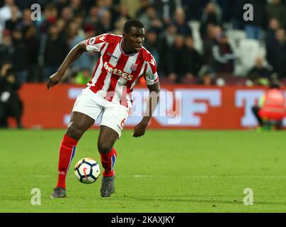 Kurt Zouma von Stoke City beim Spiel der englischen Premier League zwischen West Ham United und Stoke City am 16. April 2018 im Londoner Stadion, London, England. (Foto von Kieran Galvin/NurPhoto) Stockfoto