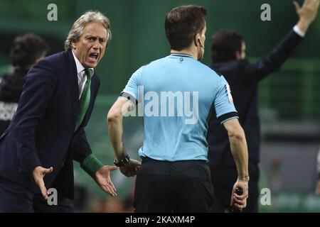 Sporttrainer Jorge Jesus reagiert während des Fußballspiels der Portugiesischen Liga zwischen Sporting CP und dem FC Boavista am 22. April 2018 im Alvalade-Stadion in Lissabon. (Foto von Carlos Costa/NurPhoto) Stockfoto