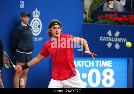 Stefanos Tsitsipas während des Spiels gegen Rafa Nadal im Finale der Barcelona Open Banc Sabadell, am 29.. April 2018 in Barcelona, Spanien. Foto: Joan Valls/Urbanandsport /NurFoto -- (Foto von Urbanandsport/NurPhoto) Stockfoto