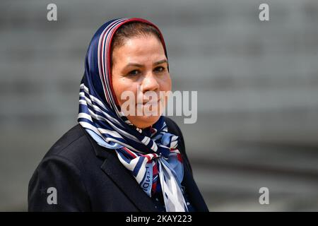 Die französische First Lady Brigitte Macron empfängt die Mutter des Soldaten, der von mohamed Merah, Latifa Ibn Ziaten, von waz am 23. Mai 2018 im Elysée-Palast in Paris, Frankreich, getötet wurde. (Foto: Julien Mattia/NurPhoto) Stockfoto