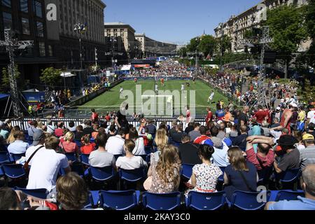 Fanzone, in Kiew, Ukraine, vor dem UEFA Champions League-Finale zwischen Real Madrid und Liverpool im NSC Olimpiyskiy Stadium am 26. Mai 2018 in Kiew, Ukraine. (Foto von Maxym Marusenko/NurPhoto) Stockfoto