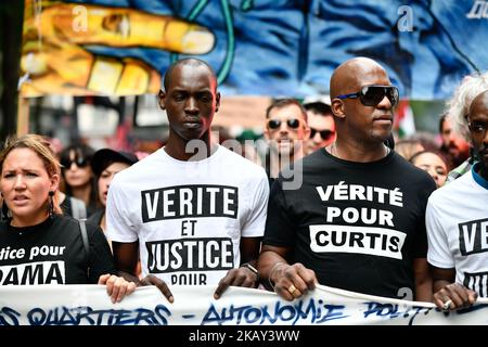 Zehntausende Menschen (31.700) marschierten am Samstag durch ganz Frankreich, als etwa sechzig Organisationen zu einer "Volkswende" gegen die Politik Emmanuel Macrons aufbegehrten (Foto: Julien Mattia/NurPhoto) Stockfoto