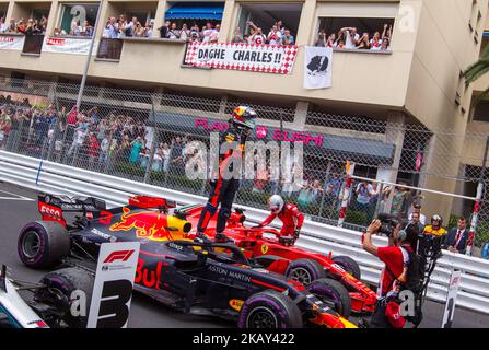 Daniel Ricciardo aus Australien und Red Bull Racing Fahrer gewannen das Rennen am 27. Mai 2018 in Monte Carlo, Monaco, auf dem Formel 1 Grand Prix de Monaco. (Foto von Robert Szaniszló/NurPhoto) Stockfoto