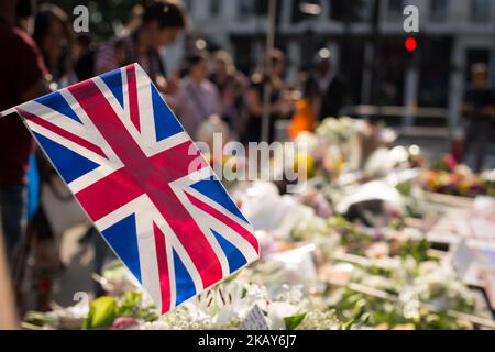 Gedenkgottesdienst zum ersten Jahrestag des Terroranschlags auf die London Bridge in London, Großbritannien, am 3. Juni 2018. Der Tag markiert ein Jahr des Terroranschlags auf die London Bridge, bei dem acht Menschen getötet und Dutzende weitere verletzt wurden. (Foto von Mateusz Wlodarczyk/NurPhoto) Stockfoto