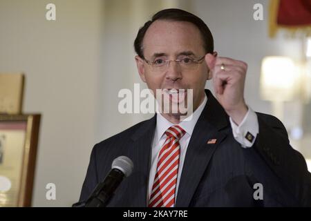 DER STELLVERTRETENDE US-Generalanwalt Rod Rosenstein hält die Keynote während des jährlichen Alumni-Abendessens der Central High School am 5.. Juni 2018 in Philadelphia, PA. The Dep. Der Vater der AGS, Bob Rosenstein, ist einer der Namen auf der langen Liste namhafter Alumni, die aus Central stammen, der zweitältesten öffentlichen High School in den USA. Rosenstein ernannte Robert Mueller zum Sonderberater, der derzeit die Einmischung Russlands in die US-Wahlen 2016 untersucht. (Foto von Bastiaan Slabbers/NurPhoto) Stockfoto