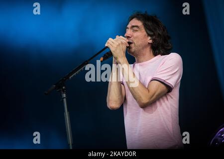 Gary Lightbody von Snow Patrol tritt am 15. Juni 2018 live beim Pinkpop Festival 2018 in Landgraaf, Niederlande, auf. Im Jahr 2018 findet Pinkpop am Freitag, 15., Samstag, 16. Und Sonntag, 17. Juni statt. 2018 wird das Pinkpop Festival zum 49.. Mal gefeiert (Foto: Roberto Finizio/NurPhoto) Stockfoto